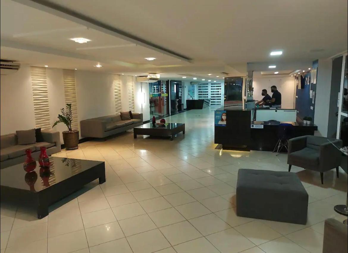 Confortavel Flat Em Frente A Praia De Tambau, Joao Pessoa